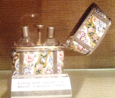 Essenciers dans leur écrin - Musée du Parfum de Barcelone
