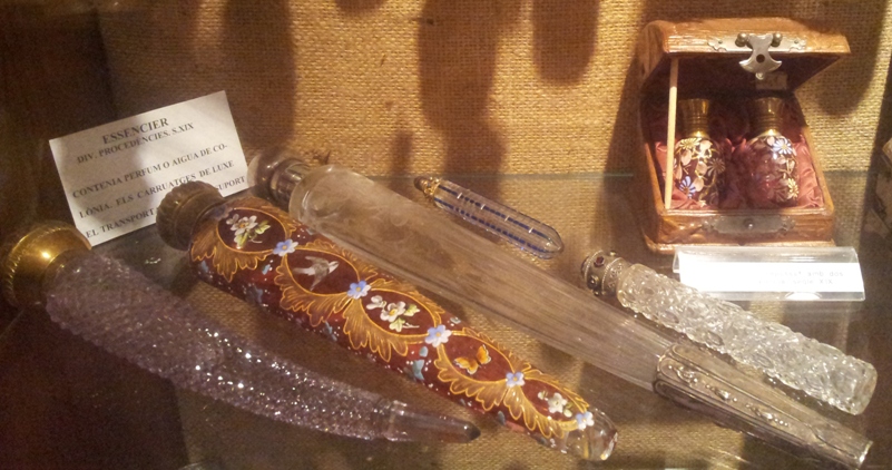 Essenciers de type Rouleau de Cologne du Musée du Parfum de Barcelone