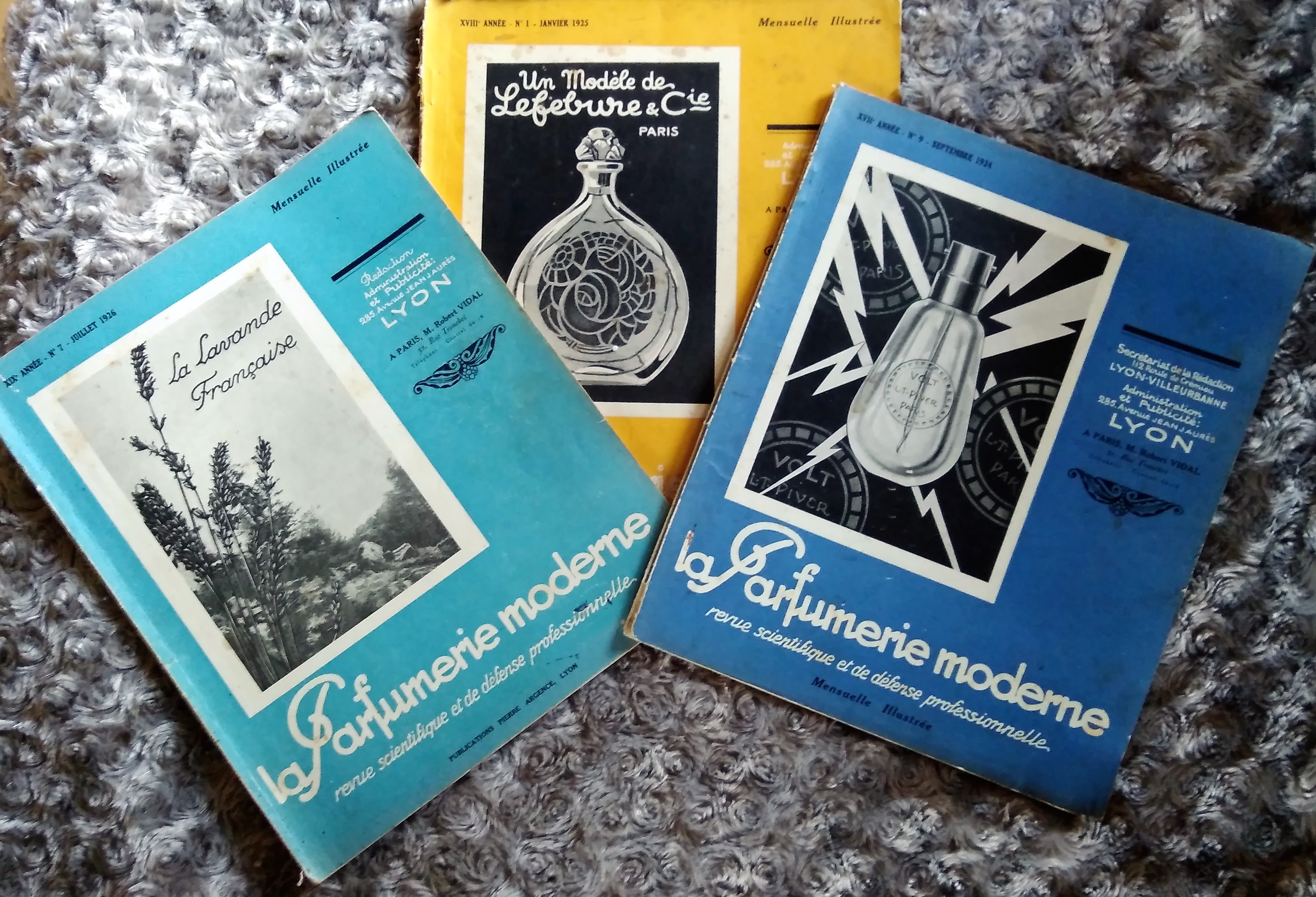 Quelques couvertures de la Revue La Parfumerie Moderne fondée par Gattefossé